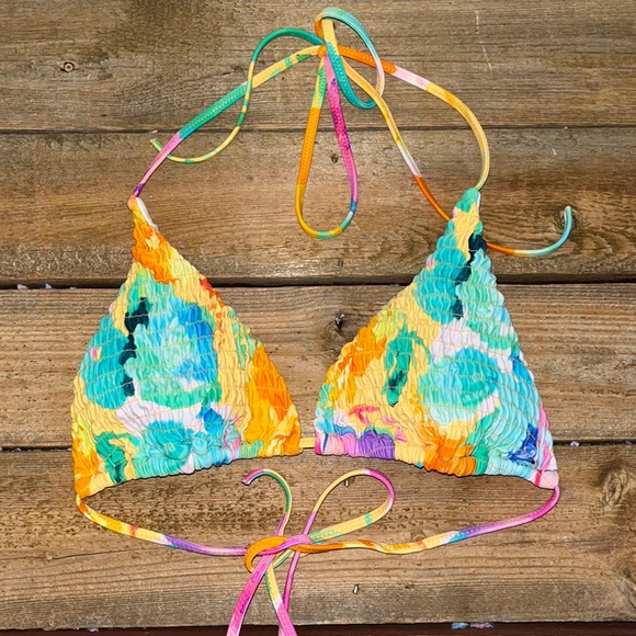 WhiteFox ST Lucia Bikini Top In Ruched Floral Pop - Picture 2 of 4